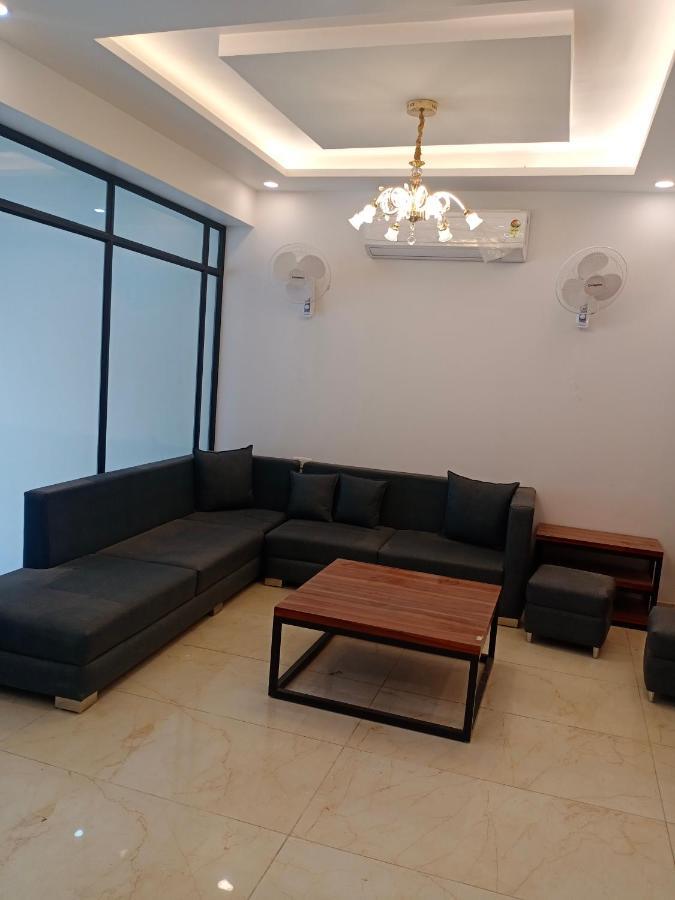 Hotel King Plaza Nueva Delhi Exterior foto
